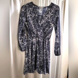 Charlette Russe Small Blue And White Dress